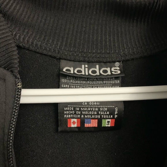 Size small vintage adidas jacket, unisex - Picture 2 of 3